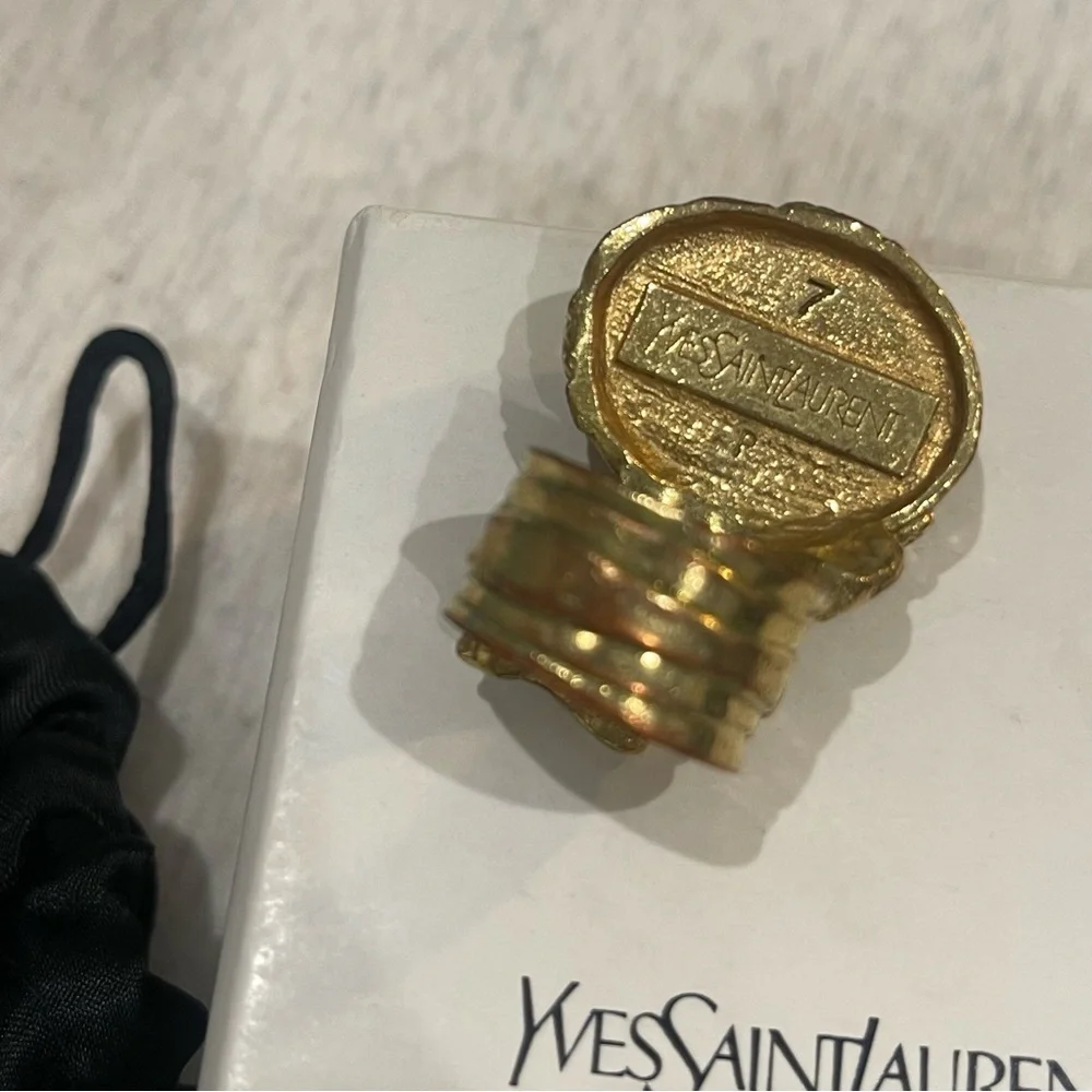Yves Saint Laurent Gold Ring with Vibrant Red Accent Vintage YSL Cabachon Ring - Picture 3 of 3